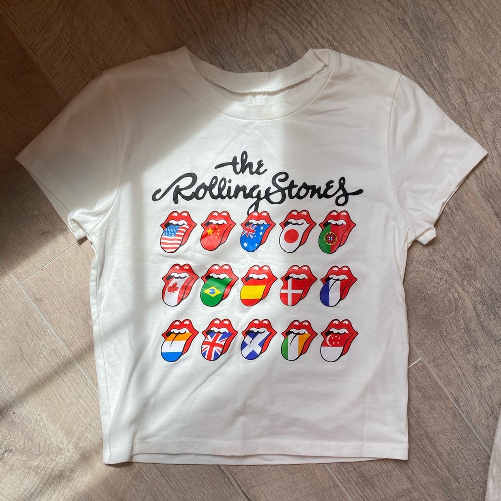 NWOT Rolling Stones Tight Fit Shirt